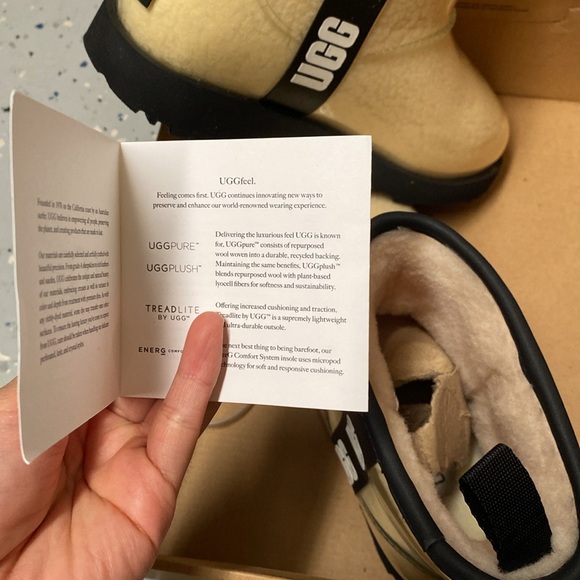 [Final Sale] clear mini ugg - Picture 4 of 6